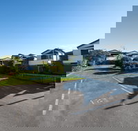 Bridport Beach Cottages - Accommodation Resorts