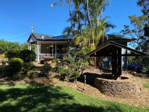 Clouds Mapleton - Accommodation Resorts 1