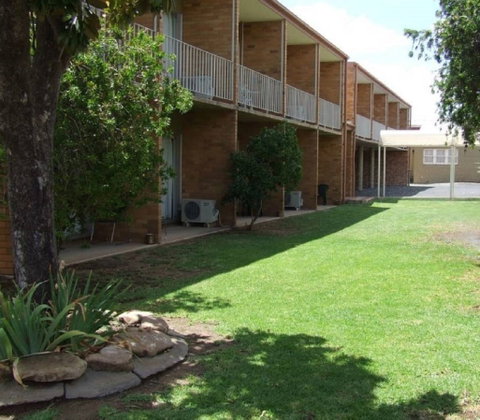 Court Street Motel - Accommodation Resorts 1