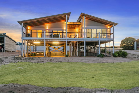 Sceale Bay Seaview Escape - Accommodation Resorts 0