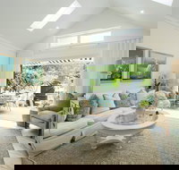 Stylish Interiors in the Bay - Accommodation Resorts