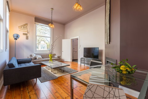 The Old Mechanics - Accommodation Resorts 1