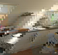 The Friendly Chat Bed and Breakfast and Self-contained Accommodation - Accommodation Resorts