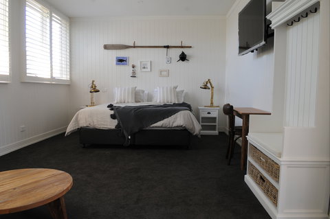 Anchor Geelong - Accommodation Resorts 1