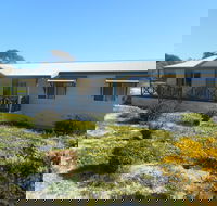 At the Beach - Accommodation Resorts