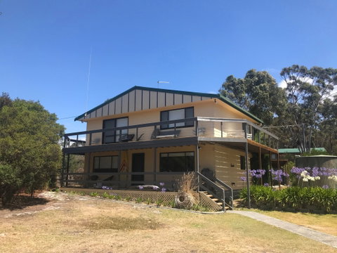 Barefoot Beach House - Accommodation Resorts 1