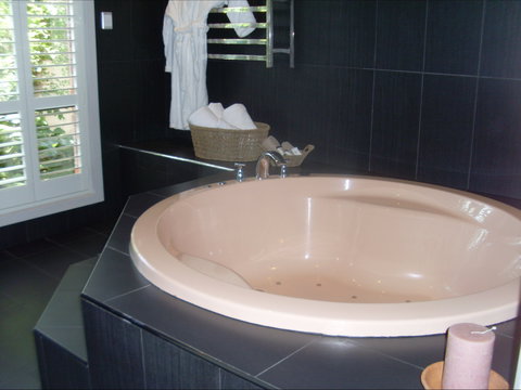 Federation Motor Inn - Accommodation Resorts 0