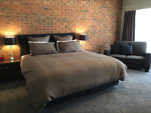 Federation Motor Inn - Accommodation Resorts 1