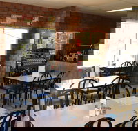 Mataranka Roadhouse and Cabins - Accommodation Resorts