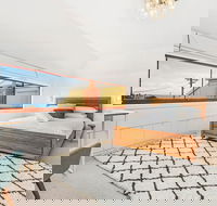 Newcastle Executive Homes - Oceanview Terrace - Accommodation Resorts