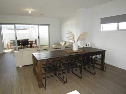 Serenity - Accommodation Resorts 2