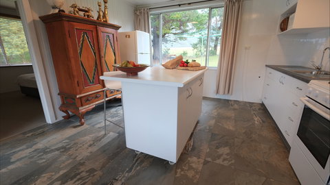 Sisters Beach House - Accommodation Resorts 1