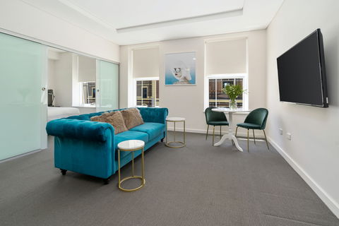 Terminus Apartment Hotel - Accommodation Resorts 1