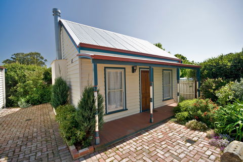 Torquay 1903 Period Cottages - Accommodation Resorts 1