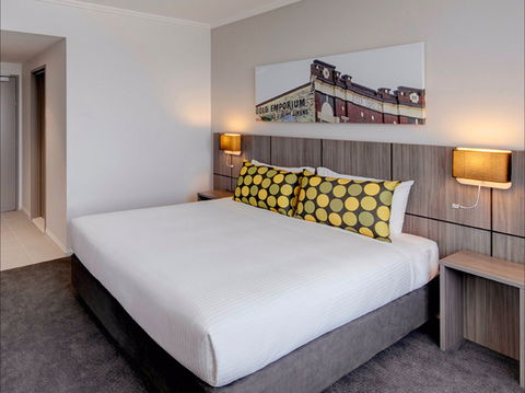 Travelodge Hotel Bankstown Sydney - Accommodation Resorts 1