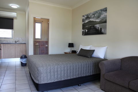 Tumut Apartments - Accommodation Resorts 1