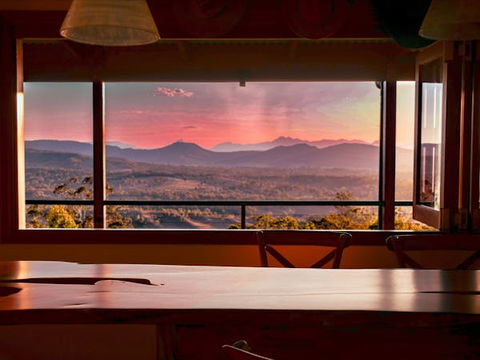 The Eagles Nest Accommodation Scenic Rim, QLD - Accommodation Resorts 1