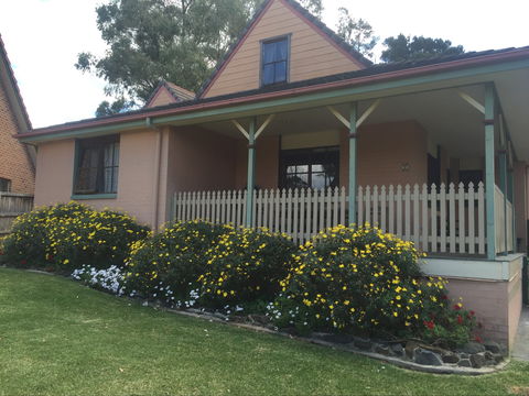 Carinya Cottage Holiday House - Accommodation Resorts 0