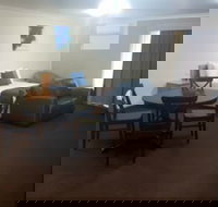 Hilltops Retreat Motor Inn - Accommodation Resorts