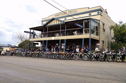 Kitchener Hotel - Accommodation Resorts 0