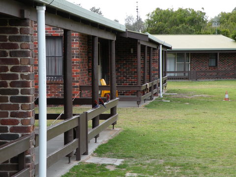 RTBU Holiday Park - Accommodation Resorts 1