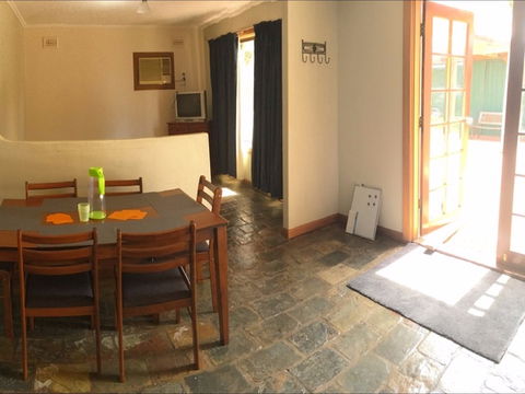 Stopover On Ocean Avenue - Accommodation Resorts 0