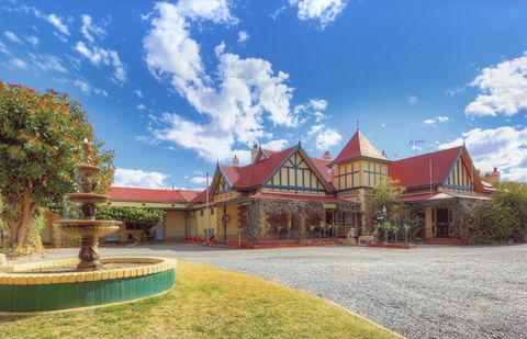 The Lodge Outback Motel - Accommodation Resorts 0