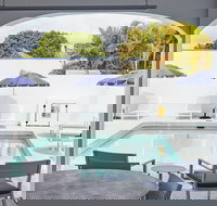 The Sails Motel - Accommodation Resorts