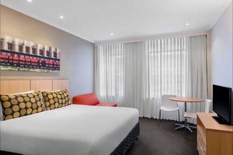 Travelodge Hotel Sydney Martin Place - Accommodation Resorts 0