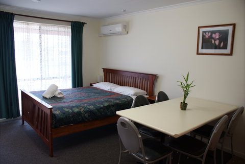 Warrnambool Holiday Park And Motel - Accommodation Resorts 1