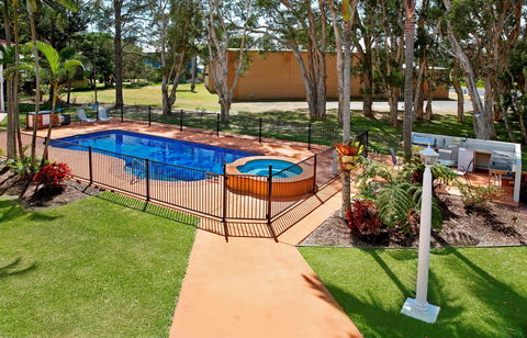 Yamba Aston Motel - Accommodation Resorts 2