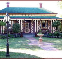 Tara House Bed and Breakfast - Accommodation Resorts