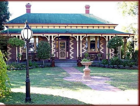 Tara House Bed And Breakfast - Accommodation Resorts 0