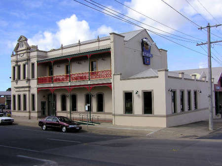 Mitchell River Tavern - Accommodation Resorts 0