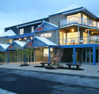 The Island Accommodation - Accommodation Resorts