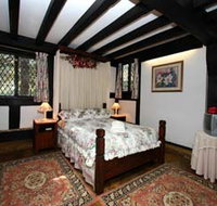 Anne Hathaways Cottage - Accommodation Resorts