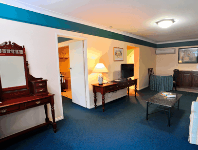 Clifton Motel - Grittleton Lodge - Accommodation Resorts 2
