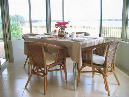 Sussex On Willis Cove Bed And Breakfast - Accommodation Resorts 2