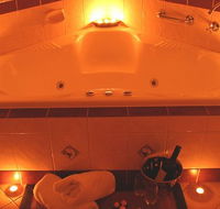 Anglesea Overboard Seaside Cottage - Accommodation Resorts