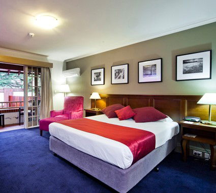 Hotels Braddon ACT Accommodation Resorts