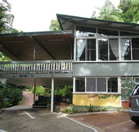 Tree Tops Lodge Cairns - Accommodation Resorts