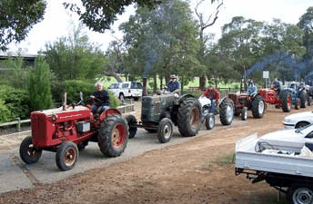 Hugh Manning Tractor  Machinery Museum - Accommodation Resorts