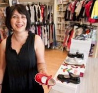 Sunshine Plaza Shopping Centre - Accommodation Resorts