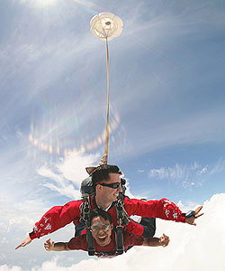 Commando Skydivers - Accommodation Resorts 1