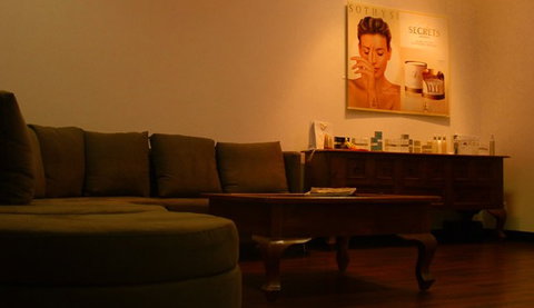 The Revival Lounge - Accommodation Resorts 3