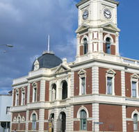 Boulder Town Hall - Accommodation Resorts