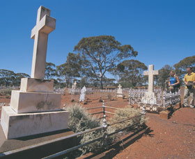 Coolgardie Cemetery - Accommodation Resorts 0