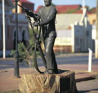 Miners Monument - Accommodation Resorts