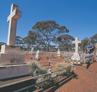 Old Pioneer Cemetery Coolgardie - Accommodation Resorts