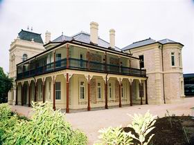  Accommodation Resorts